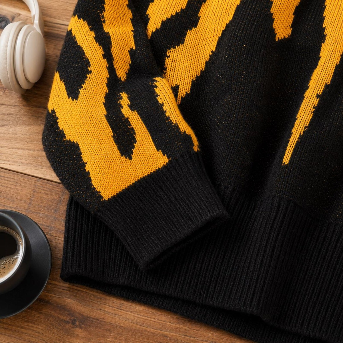 Men's Flame Pattern Sweater Crew Neck Long Sleeve Pullover